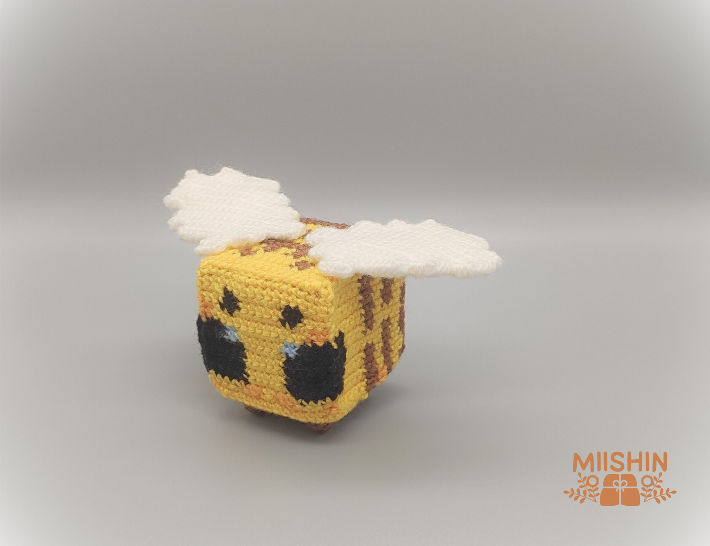 Minecraft, Art, Bee, Honey, Wildlife, Friendly, Creations, Plush, Fanmade, Handmade, Original Gift, Crochet, Amigurumi, Addict, Crafters.