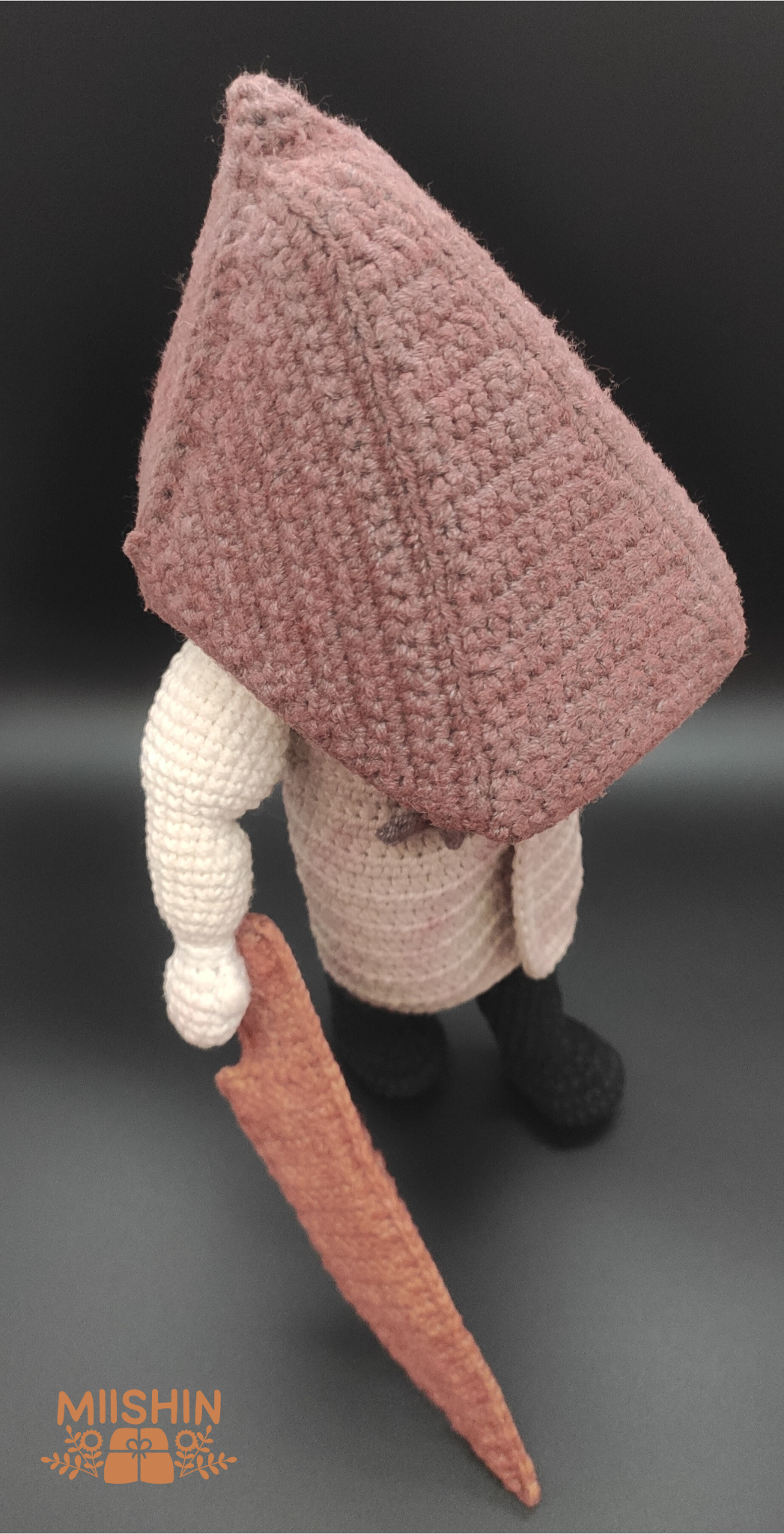 Pyramid Head Amigurumi, Crochet, Handmade, For Gift, Plushie, Halloween Season, Silent Hill 2 Ramake, Fanart, Konami