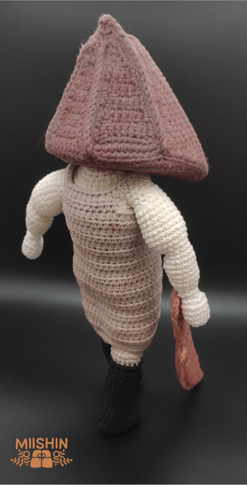 Pyramid Head Amigurumi, Crochet, Handmade, For Gift, Plushie, Halloween Season, Silent Hill 2 Ramake, Fanart, Konami