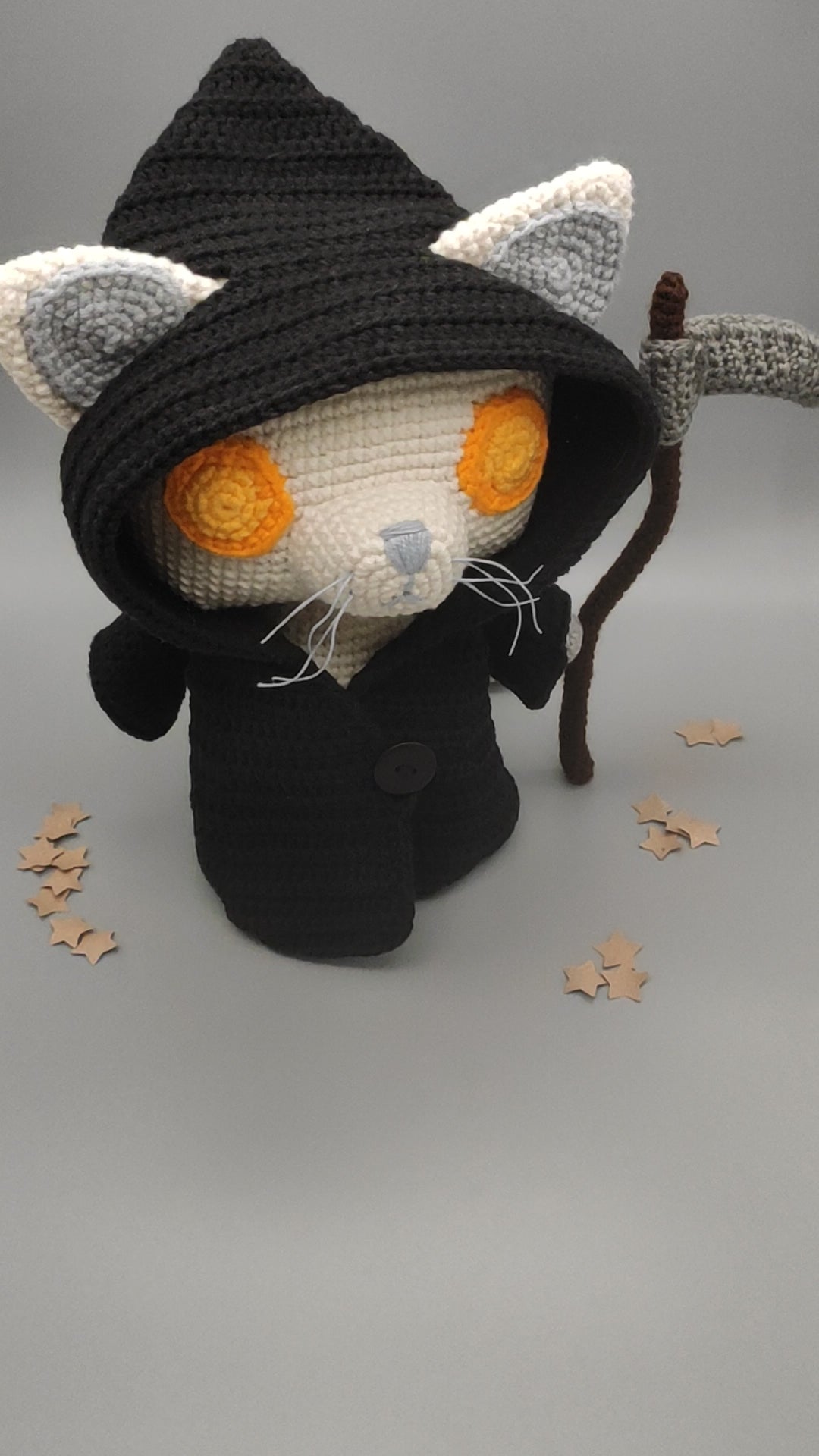 Reaper cat, crochet, creepy, halloween season, home decor